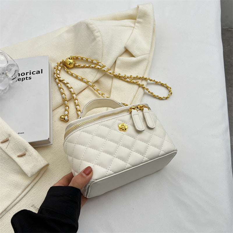 Chain Mini Small Bag Women's 2023 New Arrival Fashionable Rhombic All-Match Crossbody Bag Spring and Summer Textures Portable Small Square Bag