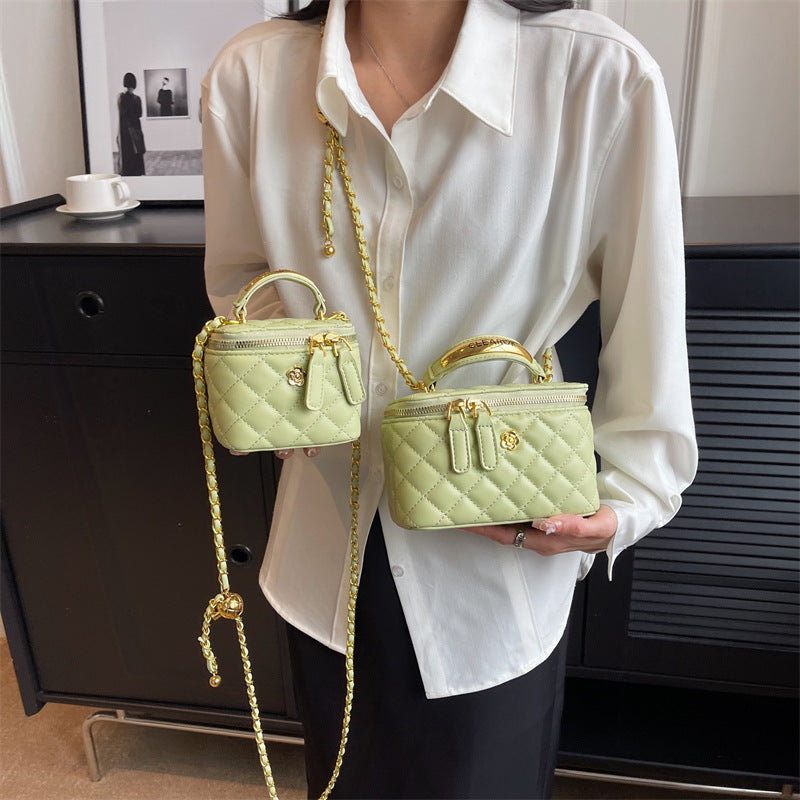 Chain Mini Small Bag Women's 2023 New Arrival Fashionable Rhombic All-Match Crossbody Bag Spring and Summer Textures Portable Small Square Bag