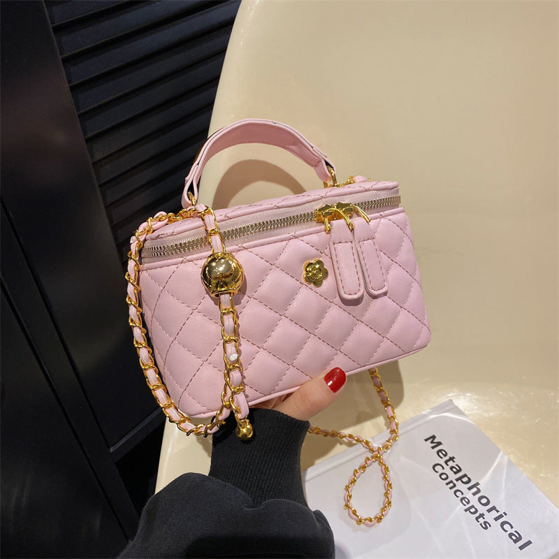 Chain Mini Small Bag Women's 2023 New Arrival Fashionable Rhombic All-Match Crossbody Bag Spring and Summer Textures Portable Small Square Bag