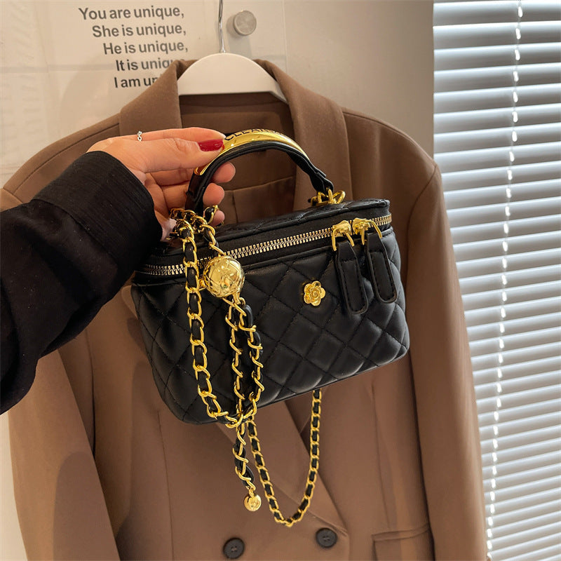 Chain Mini Small Bag Women's 2023 New Arrival Fashionable Rhombic All-Match Crossbody Bag Spring and Summer Textures Portable Small Square Bag
